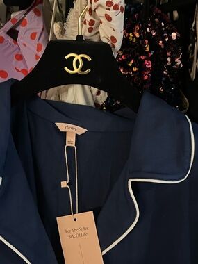 Eberjey Navy Pajama Top & bottoms pants size Large - Navy & white stripe